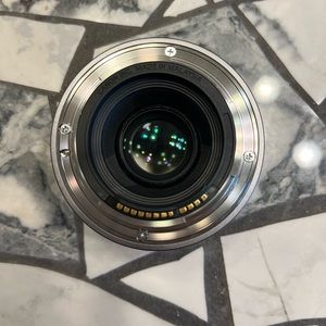 🛑BROKEN🛑Canon lens RF 50mm F1.8 STM